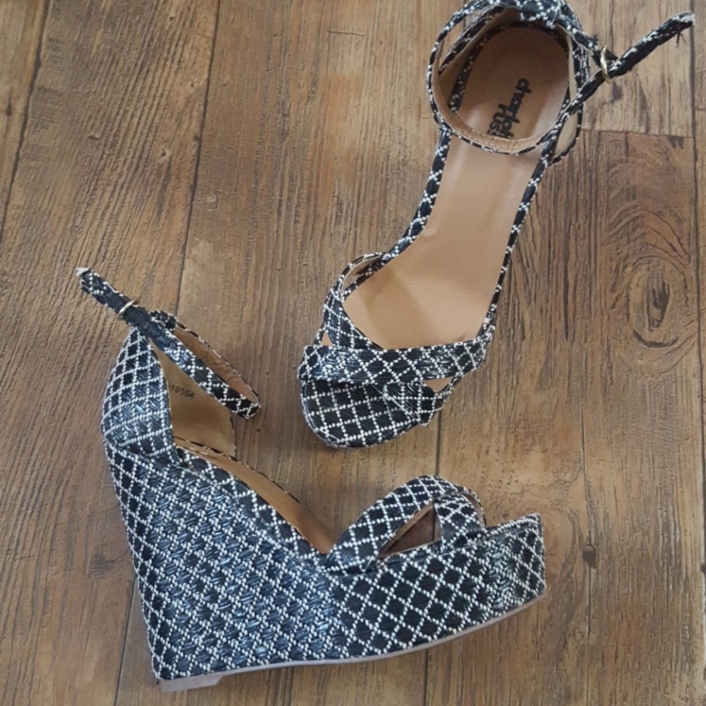 NWOT Charlotte Russe shoes